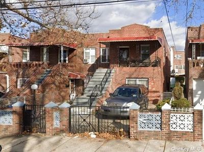 233 E 87th Street, Home with 5 bedrooms, 2 bathrooms and null parking in Canarsie NY | Image 1