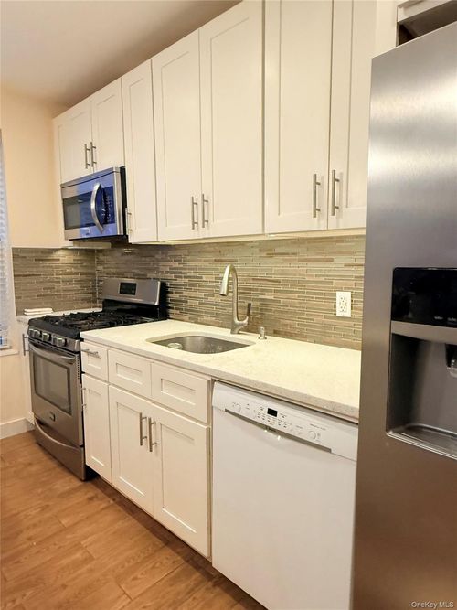1-6008 Cooper Avenue, New York, NY, 11385 | Card Image