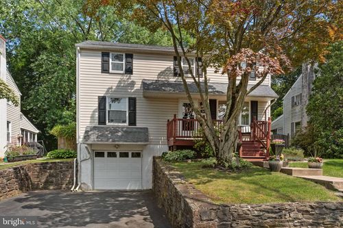 364 Lancaster Ave, HATBORO, PA, 19040-4805 | Card Image