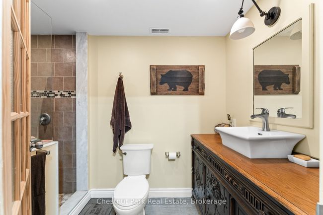 1037 Skeleton Lake 3 Rd, House other with 3 bedrooms, 2 bathrooms and 8 parking in Utterson ON | Image 19