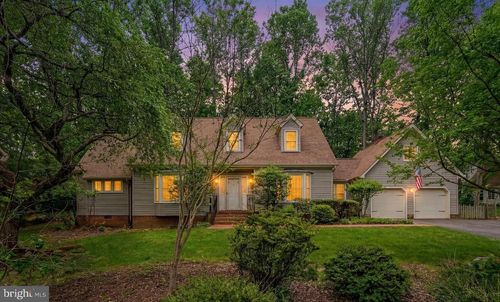 5835 Hunton Wood Dr, BROAD RUN, VA, 20137-9617 | Card Image