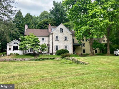 1 Windy Hill Ln, MOHNTON, PA, 19540-8316 | Card Image