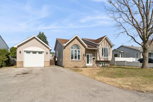 7 Rue Georges, Lanoraie, QC, J0K1E0 | Card Image