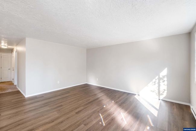 548 Erik Pl, House other with 3 bedrooms, 1 bathrooms and 1 parking in Jefferson OR | Image 6