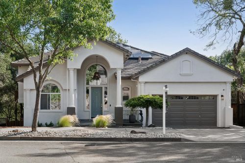 174 Yulupa Cir, Santa Rosa, CA, 95405-5136 | Card Image