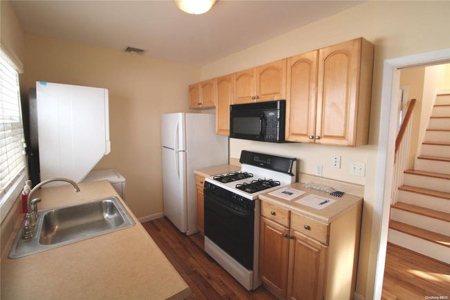 598 - 60 Bellmore Ave, House other with 2 bedrooms, 1 bathrooms and null parking in Point Lookout NY | Image 9