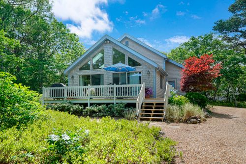 10 Eagles Nest, Edgartown, MA, 02539-6330 | Card Image