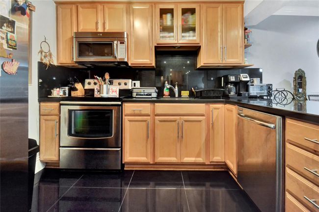 APT-112 - 2304 S Cypress Bend Dr, Condo with 1 bedrooms, 2 bathrooms and null parking in Pompano Beach FL | Image 10