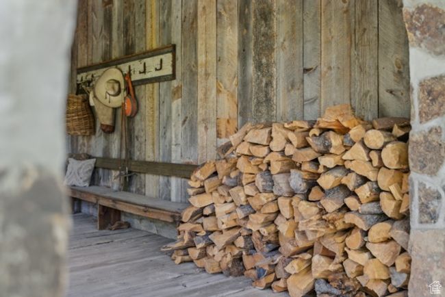 Detailed view | Image 65