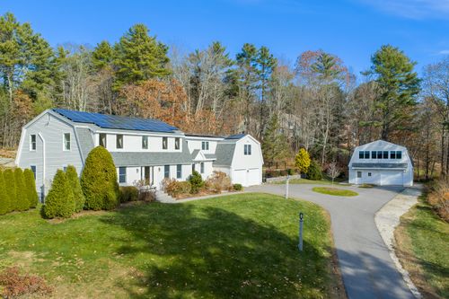 258 Foreside Road, Cumberland, ME, 04110 | Card Image