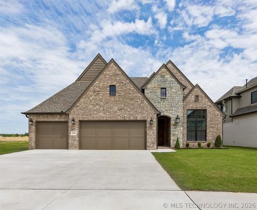 2841 E 144th Pl S, Bixby, OK, 74008 | Card Image