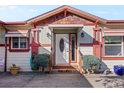 125 Comfort Ct, Canyonville, OR, 97417-9759 | Card Image