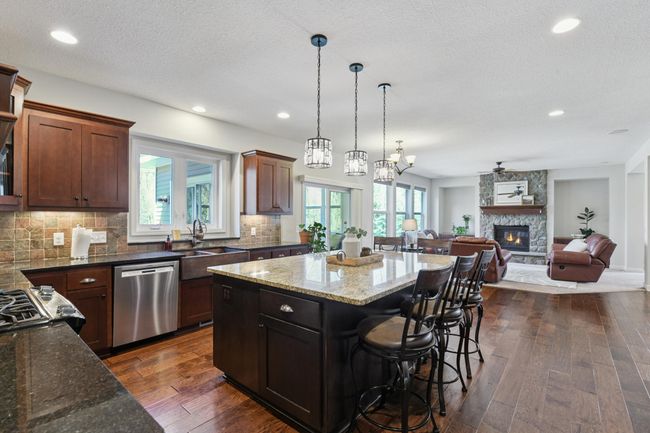 3608 Strawberry Ln, House other with 4 bedrooms, 4 bathrooms and null parking in Excelsior MN | Image 9