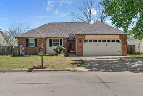 2790 S Hartford Ave, Bolivar, MO, 65613-2580 | Card Image