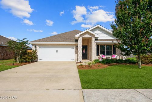102 Spikes Cir, Southport, FL, 32409-1772 | Card Image