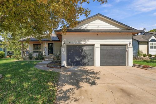 422 S Limuel, Wichita, KS, 67235 | Card Image