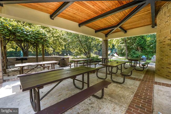 2151 Cabots Point Ln, Townhouse with 4 bedrooms, 3 bathrooms and null parking in RESTON VA | Image 60