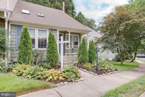 4234 Jonathan Ct, DUMFRIES, VA, 22025-1130 | Card Image