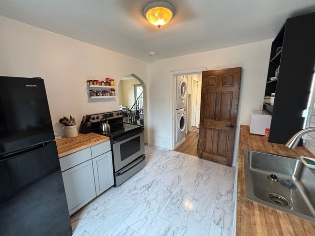 16503 Cruse St, House other with 3 bedrooms, 2 bathrooms and null parking in Detroit MI | Image 10