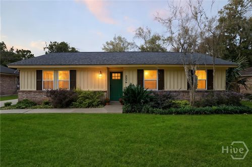 504 Wheeler St, Savannah, GA, 31405-5938 | Card Image
