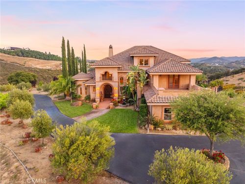 37654 Calle De Lobo, Murrieta, CA, 92562 | Card Image