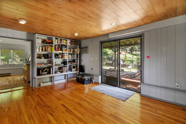 2358 Maple Ave, House other with 3 bedrooms, 3 bathrooms and null parking in Cortlandt Mnr NY | Image 15