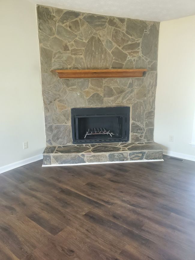 70 Grove Creek Dr, House other with 3 bedrooms, 2 bathrooms and null parking in Locust Grove GA | Image 14