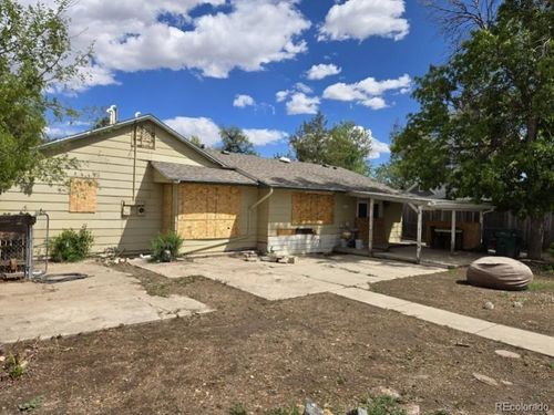 239 Beech St, Hudson, CO, 80642-5036 | Card Image