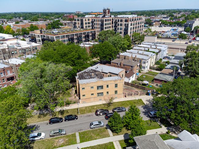 3107 N Harding Ave, Home with 12 bedrooms, 7 bathrooms and 4 parking in Chicago IL | Image 11