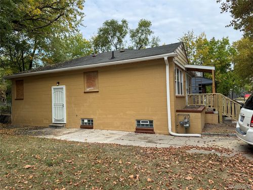 20015 Lumpkin St, Detroit, MI, 48234-4506 | Card Image