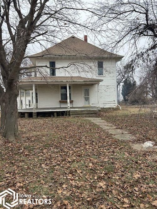 28051 Y Ave, Eldora, IA, 50627-8139 | Card Image