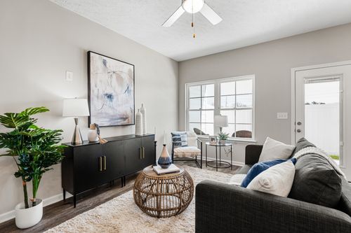 33 Hardwood Rd, Tullahoma, TN, 37388-2493 | Card Image