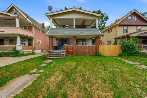 11610 Shadeland Ave, Cleveland, OH, 44108-1546 | Card Image
