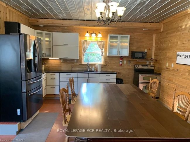 17 ZORRA | Image 9