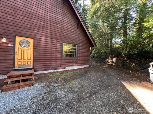 2265 Ne 177th St, Shoreline, WA, 98155-5240 | Card Image