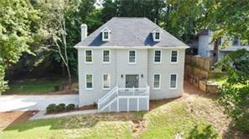 741 Maggie Ct Nw, Kennesaw, GA, 30144-1392 | Card Image
