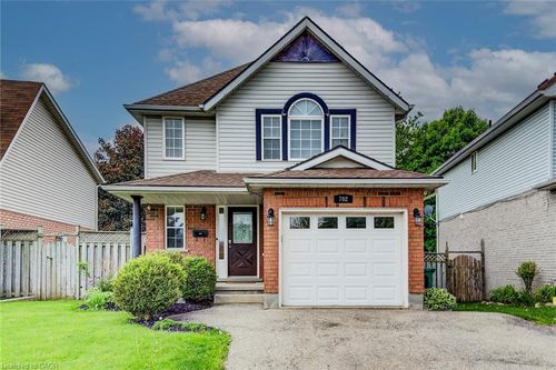 702 Elgin Street N, Cambridge, ON, N1R7W6 | Card Image