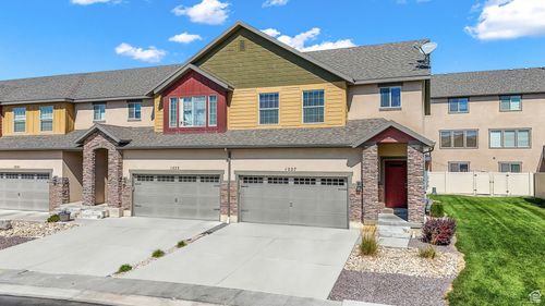 1227 N Baycrest Dr, Saratoga Springs, UT, 84045-5004 | Card Image