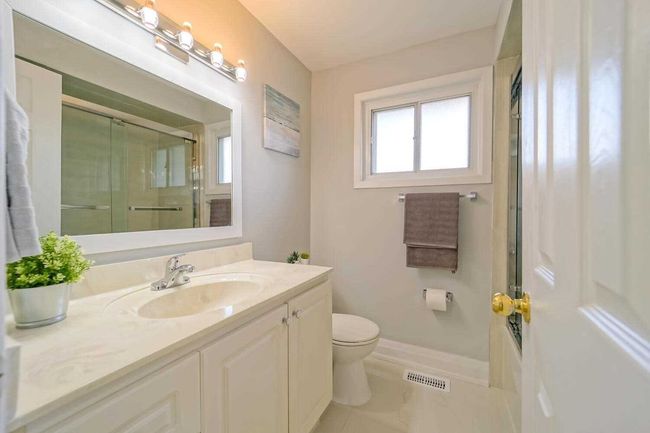 MAIN - 20 Ardglen Dr, House attached with 4 bedrooms, 2 bathrooms and 2 parking in Brampton ON | Image 9