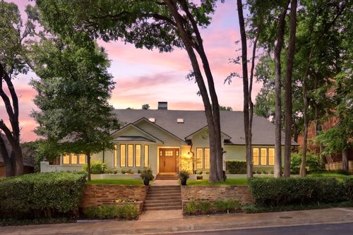 9223 Club Glen Dr, Dallas, TX, 75243-6322 | Card Image