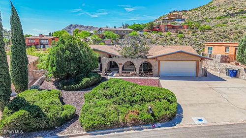 2820 Devils Tower Cir, El Paso, TX, 79904-2403 | Card Image