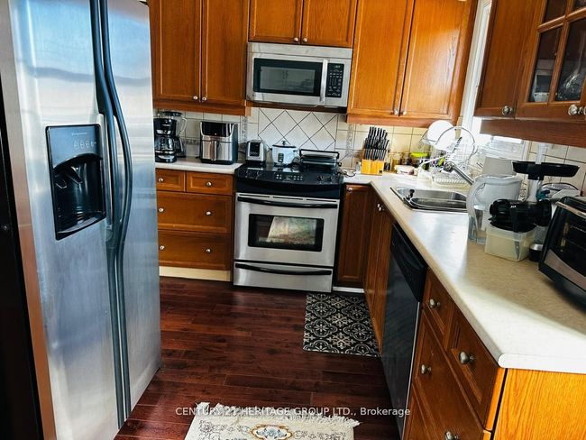 1416 Colmar Ave, House other with 3 bedrooms, 2 bathrooms and 3 parking in Pickering ON | Image 14