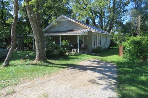 209 E Welch Ave, Monterey, TN, 38574-1571 | Card Image
