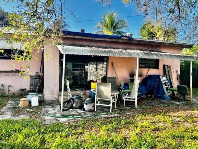 665 Ne 178th St, House other with 3 bedrooms, 2 bathrooms and null parking in Miami FL | Image 28