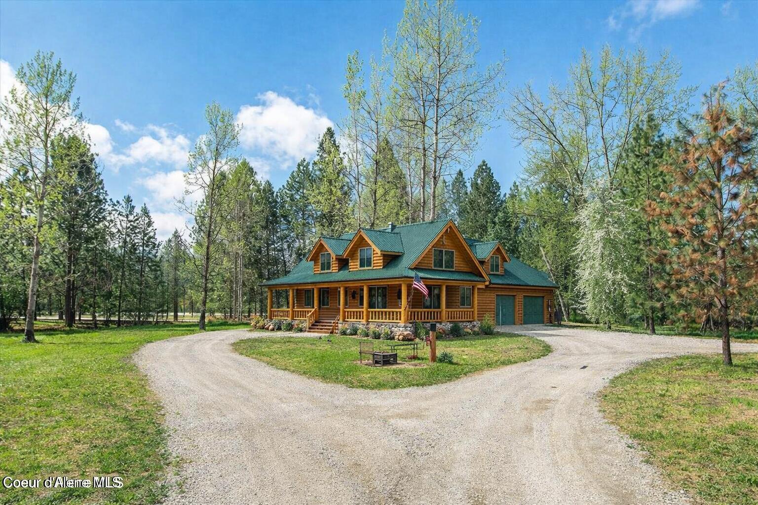 Land in Cataldo 2