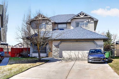 765 Qualicum Beach Bay, Chestermere, AB, T1X1J1 | Card Image
