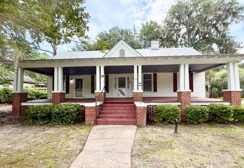 311 Black St, Walterboro, SC, 29488-4308 | Card Image