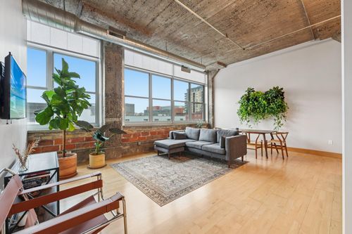 unit-416-521 S 7th St, Minneapolis, MN, 55415-1675 | Card Image
