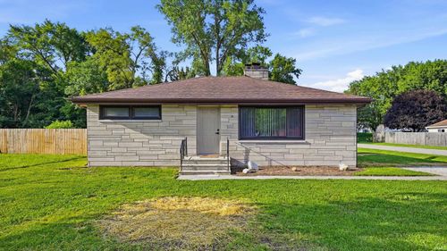 3021 W 26th St, Muncie, IN, 47302-2003 | Card Image