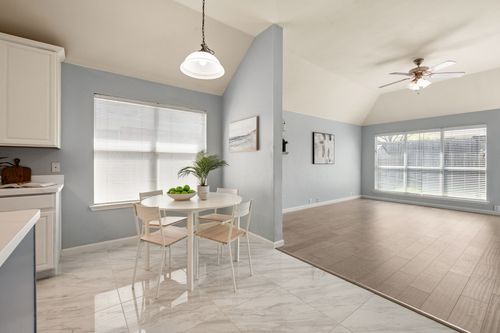 3013 Peppercorn Dr, Euless, TX, 76039-4141 | Card Image